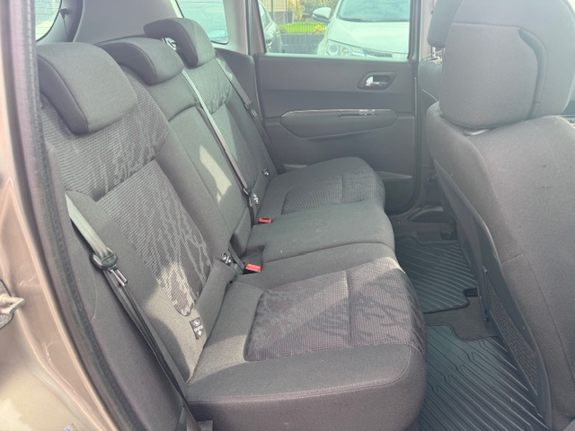 Peugeot 3008 HYbrid AKONTACIA OD 0% - 19