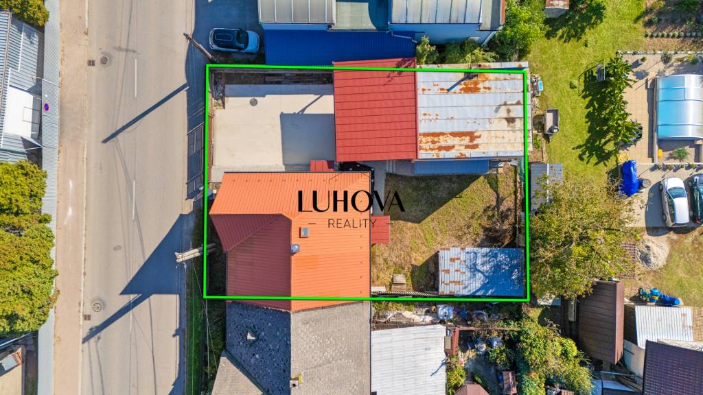 Dom na bývanie alebo podnikanie - 19