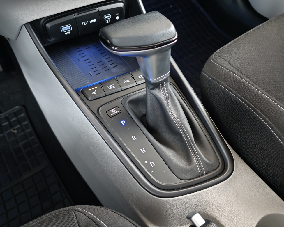 Hyundai i20 Style 1.0 T-GDI AT - 19