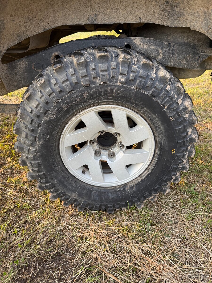 Toyota Land Cruiser KZJ 73 - 19