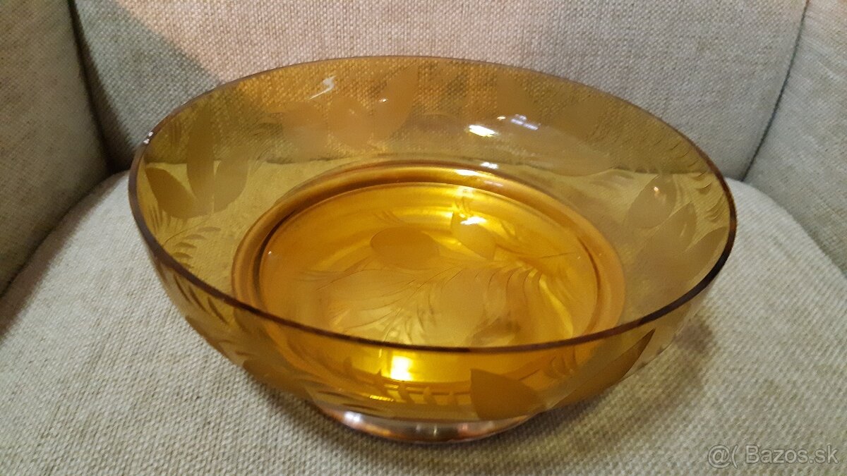 Retro sklo - misy - 19