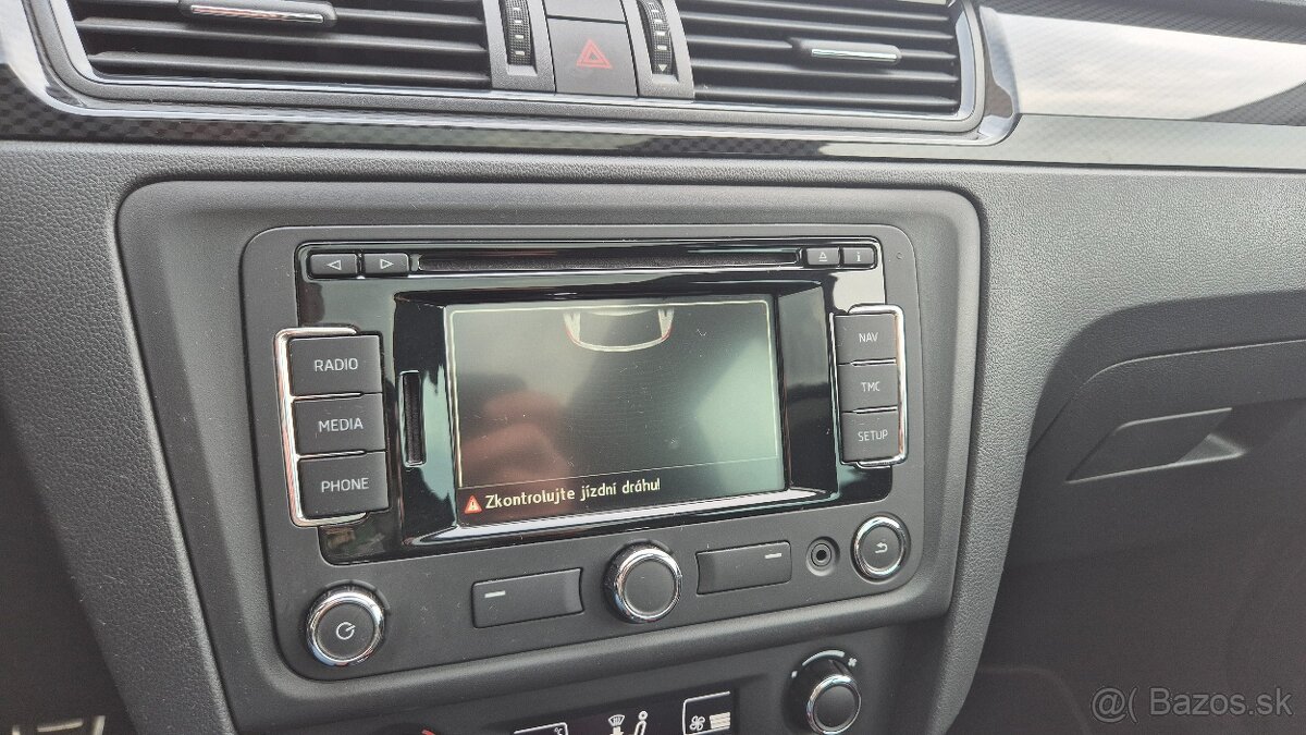 Škoda Rapid Spaceback SB 1.6 TDI Monte Carlo - 19