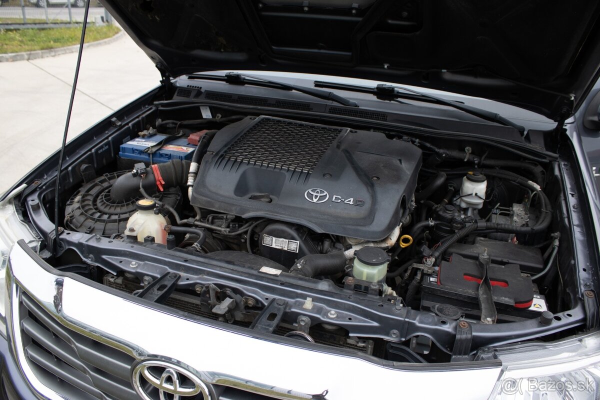 Toyota Hilux DC 3.0 I D-4D Sol A/T, 126kW, A5 08/2012 - 19