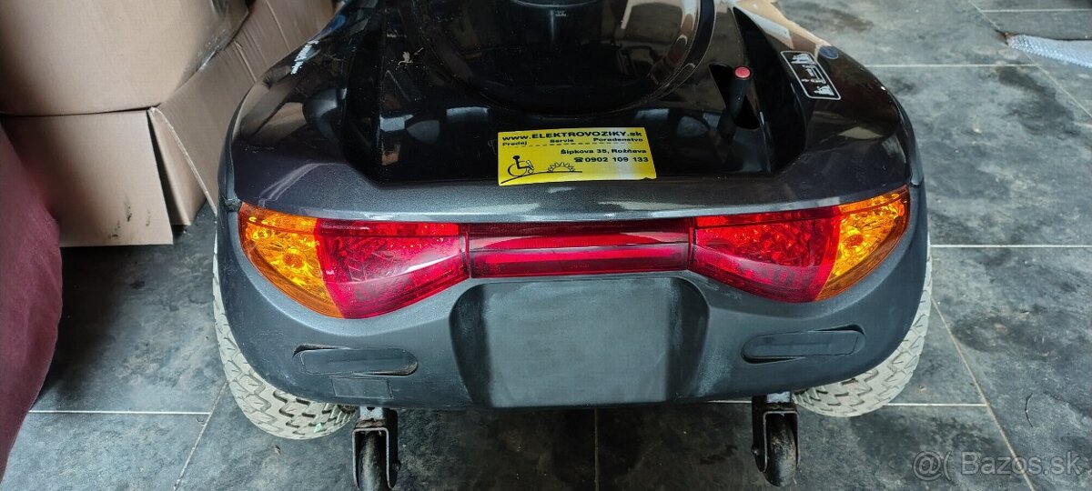 Elektrický skúter INVACARE - 19