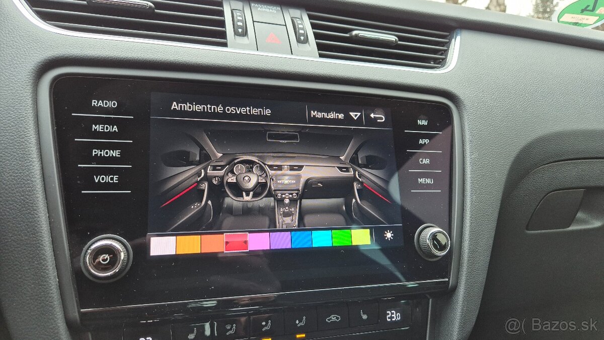 Škoda Octavia Combi 2.0 TDI RS DSG 4x4 - 19