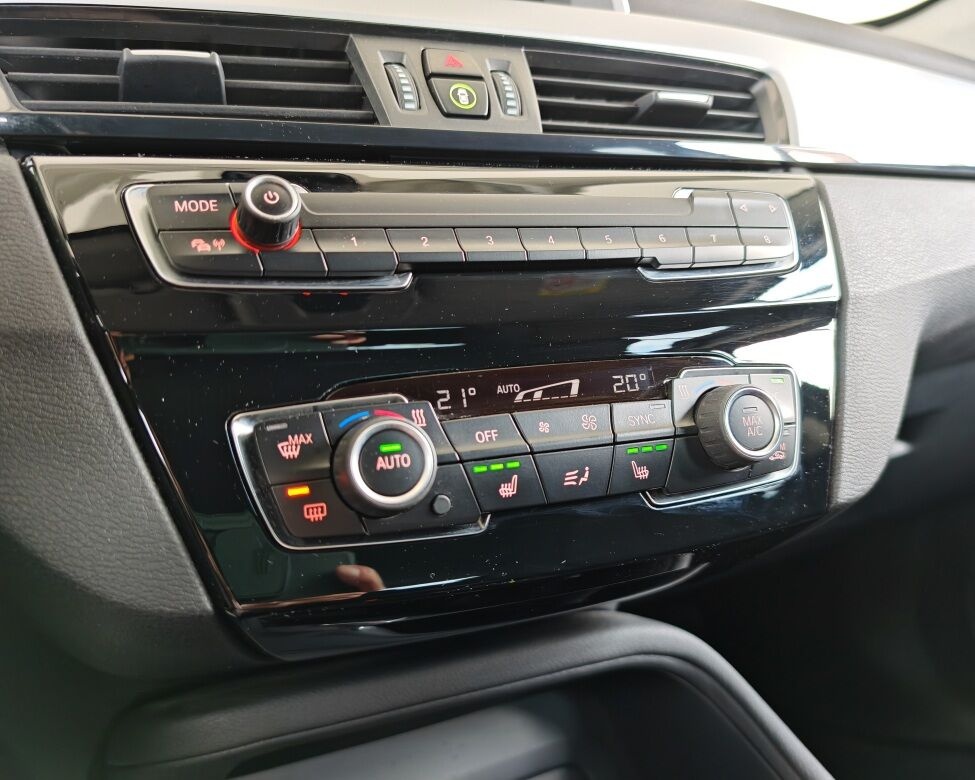 BMW X1 sDrive 18d Advantage A/T - 19