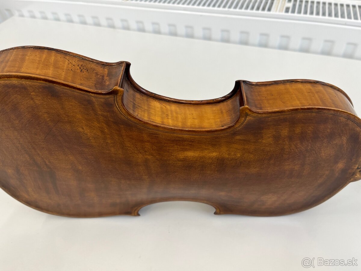 Staré “ploché “husle - 19