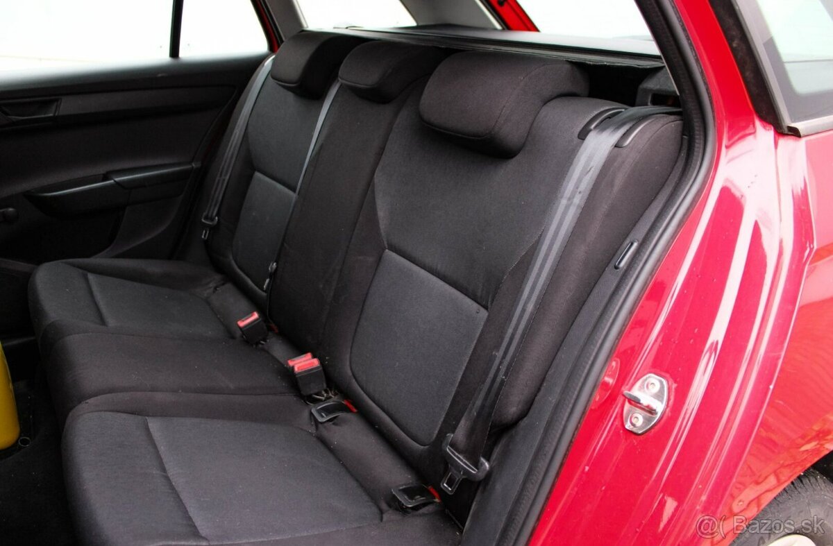 Škoda Fabia Combi 1.2 TSI Active - 19