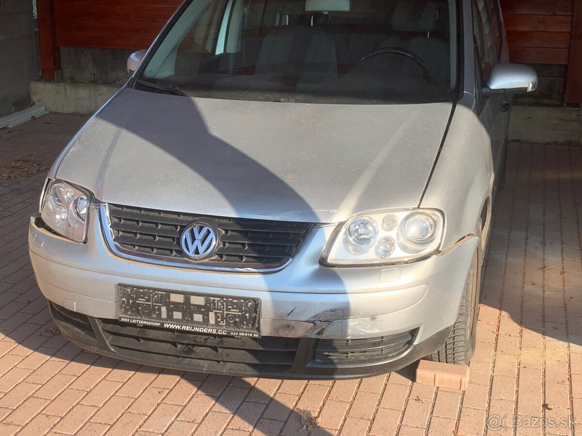 VW Touran 1.9 TDI, 77 kW, 5 miestny, 2006, naj. 123.000 km - 19