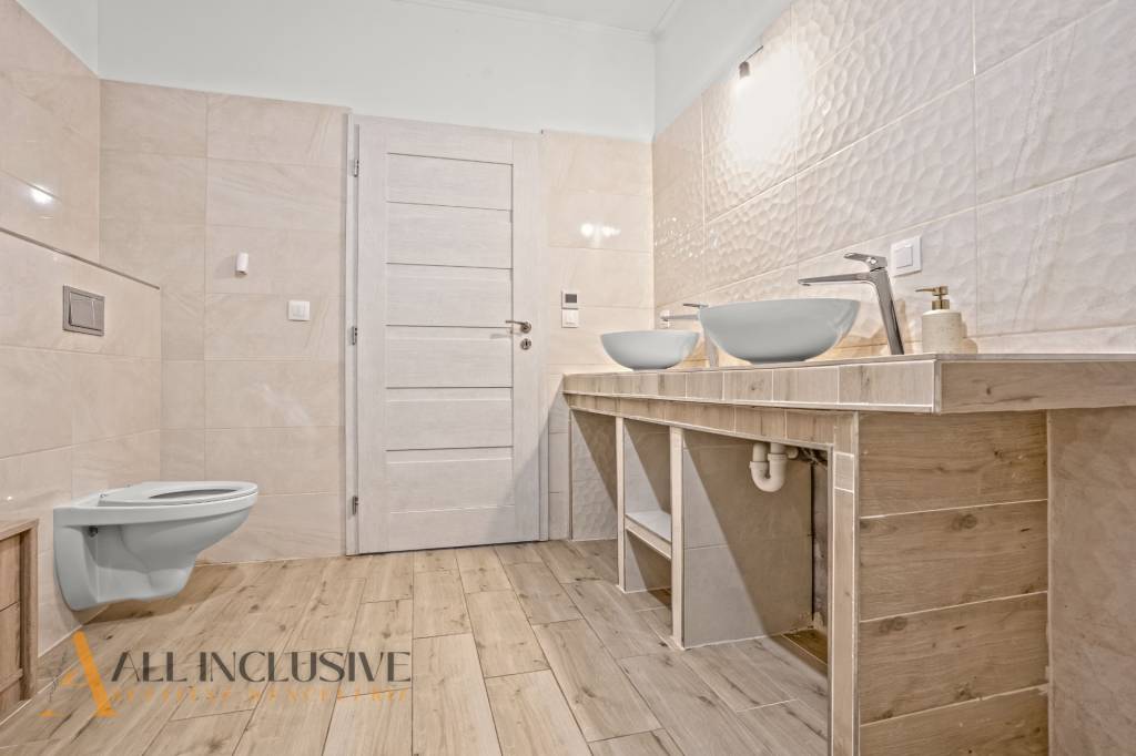 ALL INCLUSIVE | NA PREDAJ 5-IZBOVÝ RODINNÝ DOM VO VEĽKEJ PAK - 19