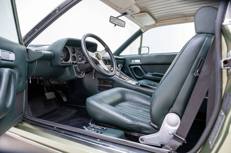 Ferrari 400i (modelový rok 1982) V12 - 19