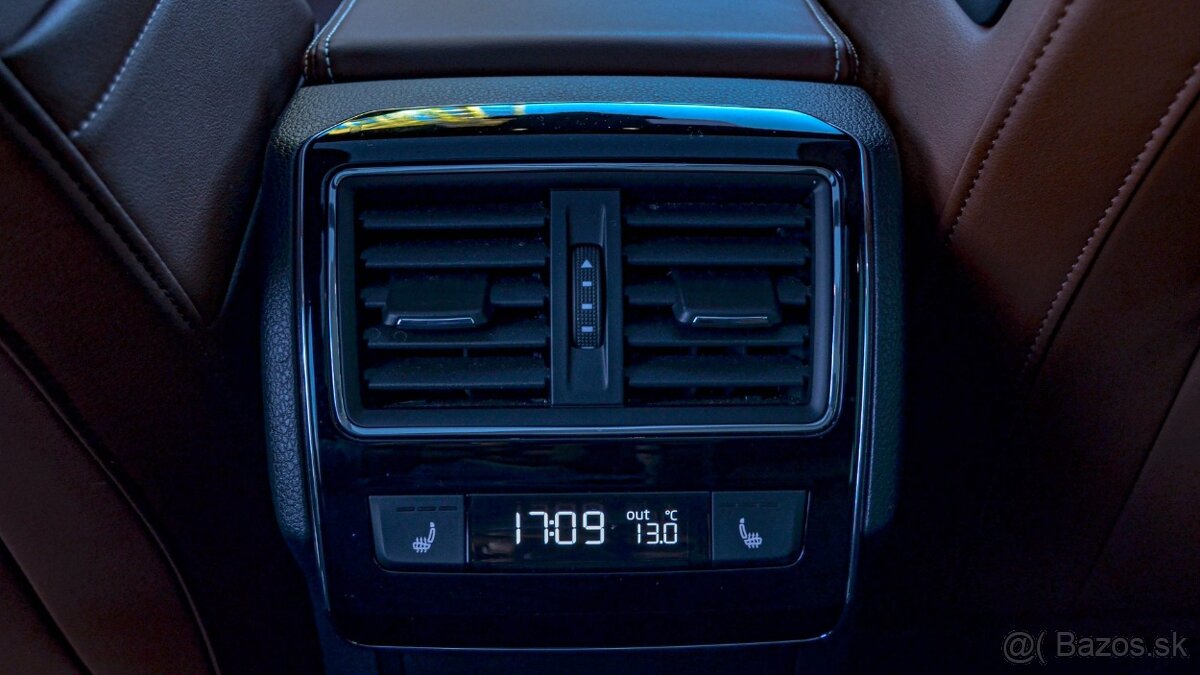 Škoda Superb Combi 2.0 TSI L&K 4x4 DSG - 19