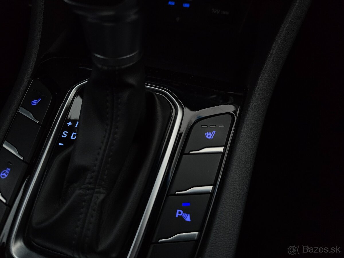 Hyundai Ioniq 1.6 HEV Style - 19