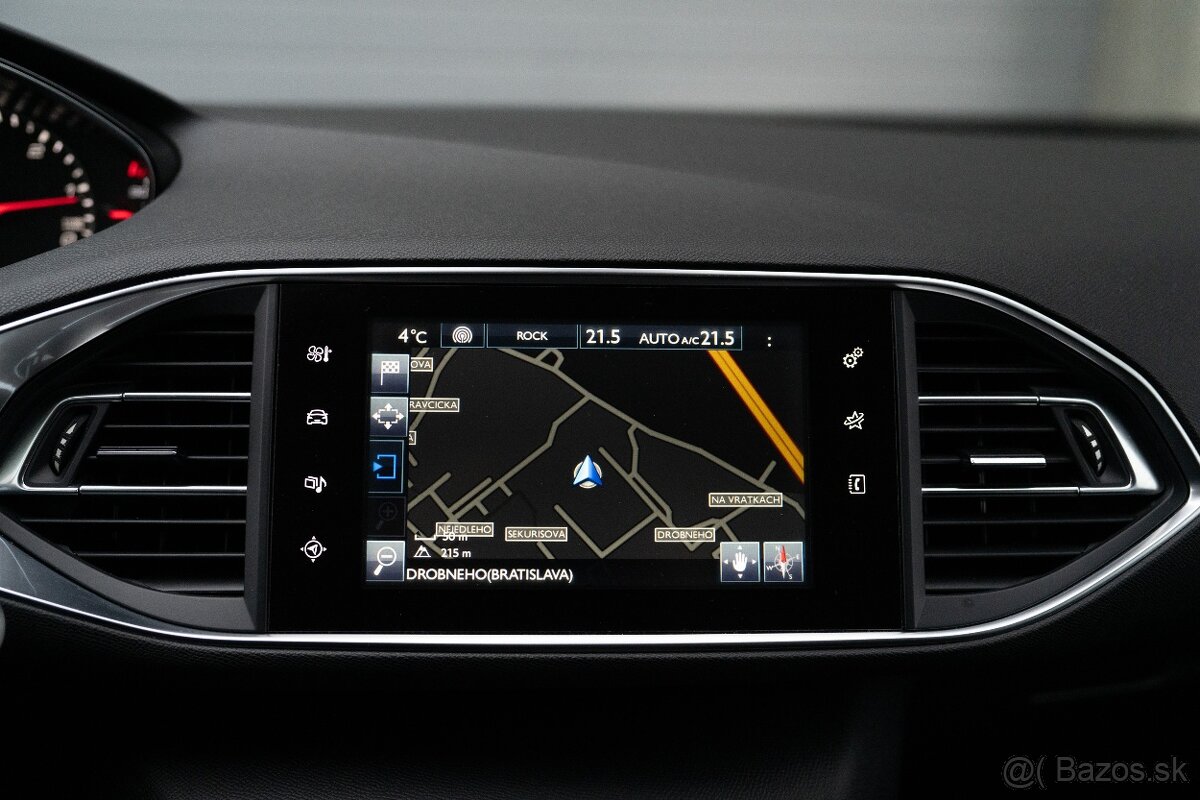 Peugeot 308 2.0 HDi 110kw M6 ALLURE - 19