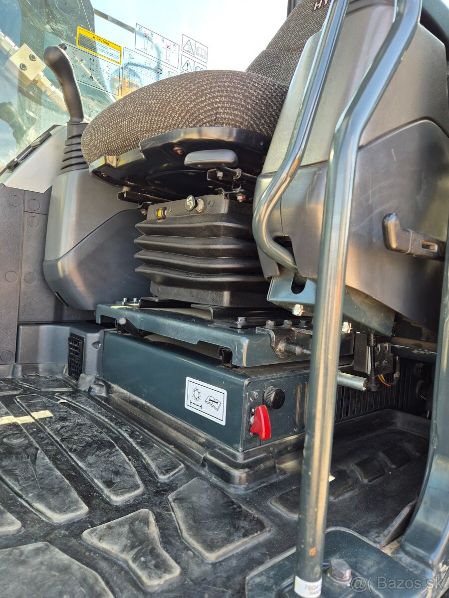 Bager Hyundai HX235ALCR 25 ton, - 19