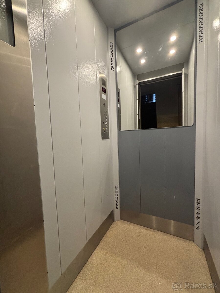 Luxusný 2i. byt 67m, centrum, Šancová ul., kompl. RŠ, TOP - 19