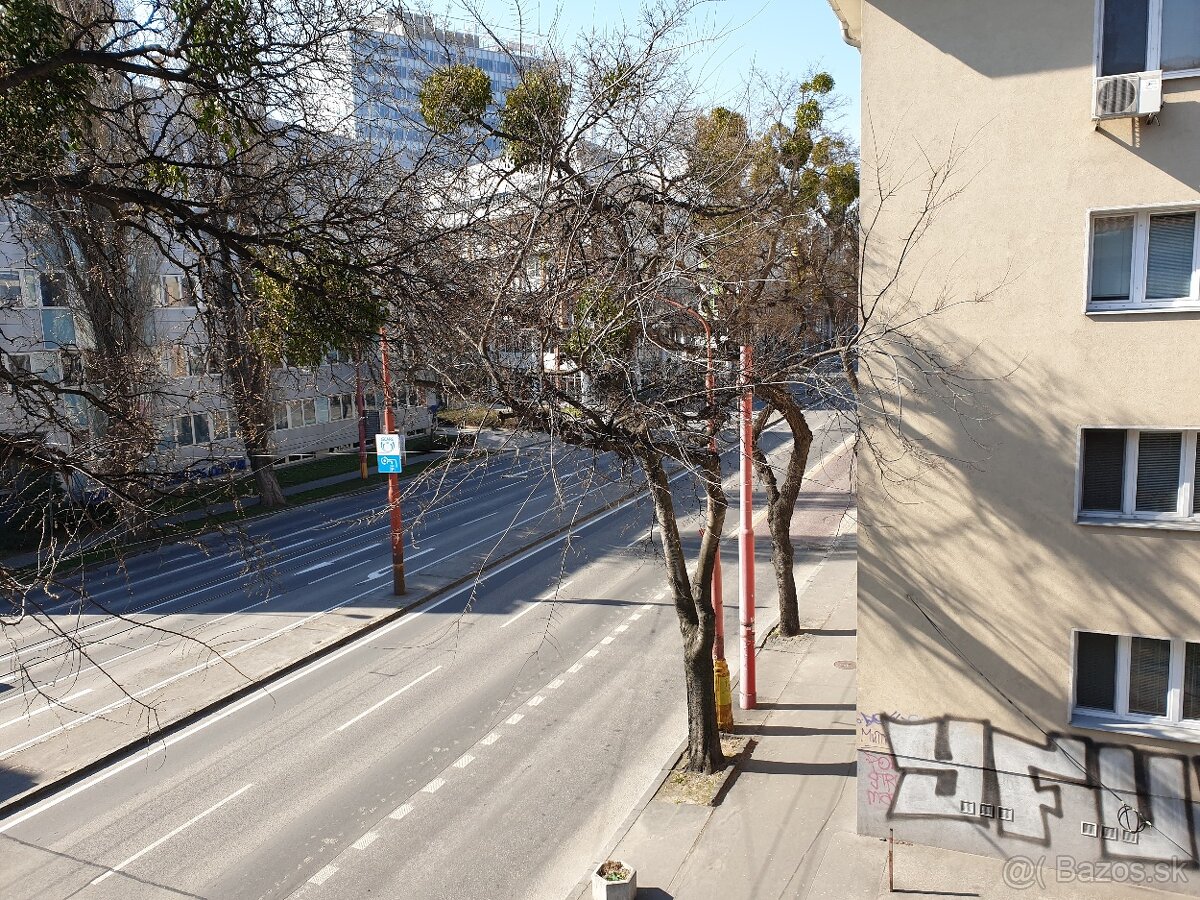 2 bedroom flat - Miletičova st., Bratislava - 19