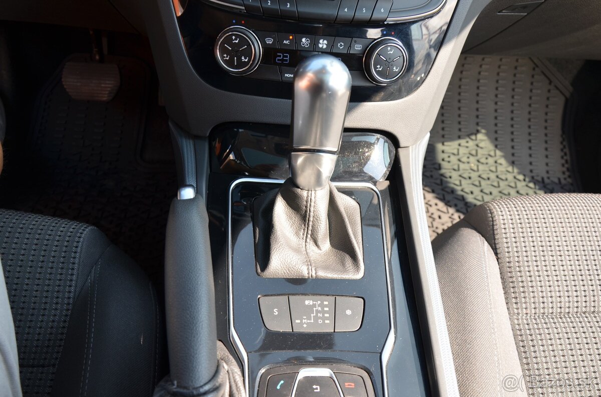 Peugeot 508 SW 2.0 HDi Active EAT6 120kW - 19