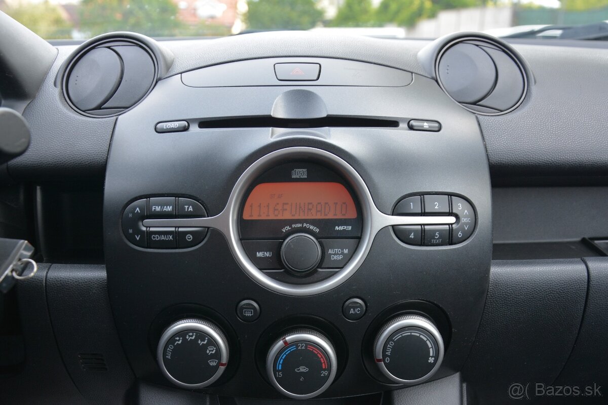 Mazda 2 1.40 Benzín - 19