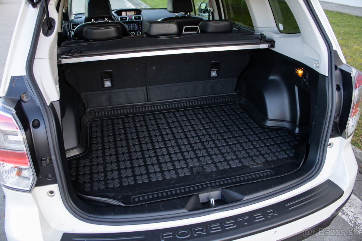 Subaru Forester 2.0 XT CVT Sport automat - 19