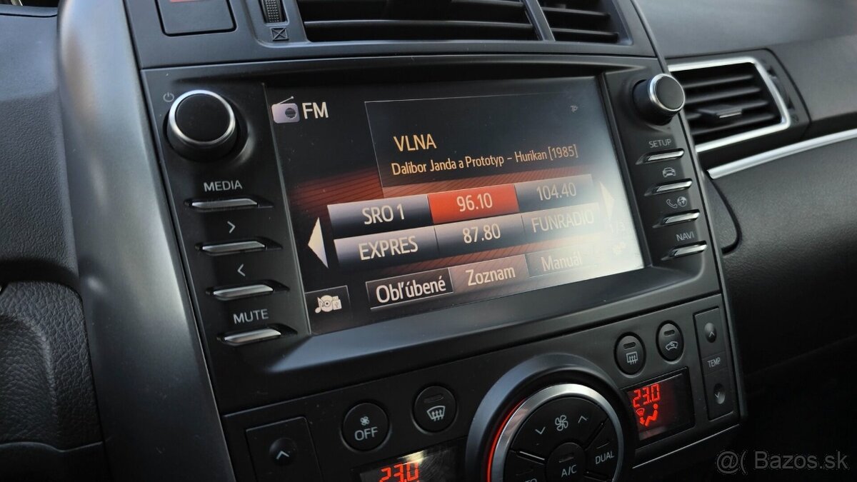 Toyota Verso 1.8 Valvematic Active Trend - 19