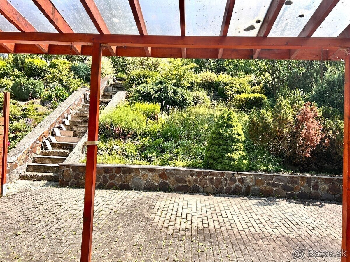 Kvalitný RD vyhľadávaná lokalita VT (vinice) - 19