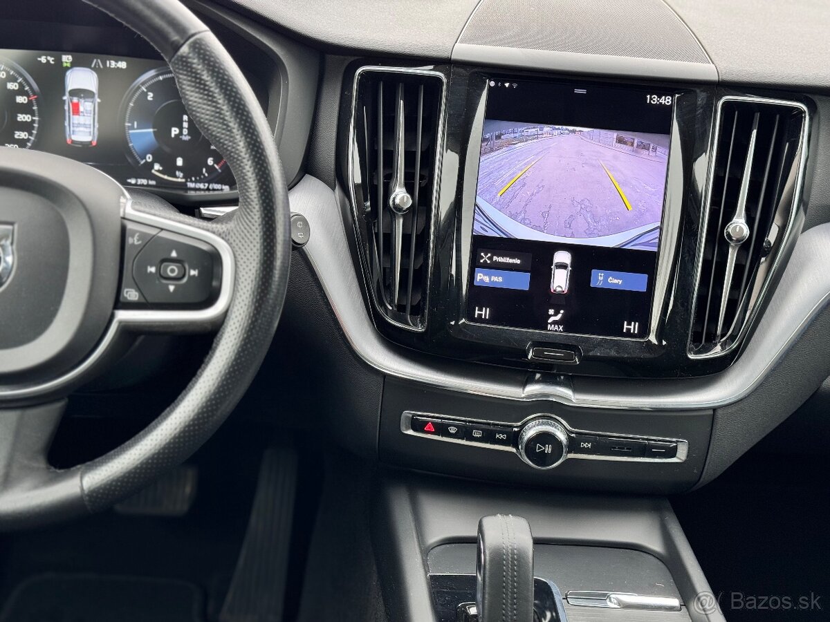 Volvo XC60 B4, A/T, monument, 2021, 133.500 km, LED - 19