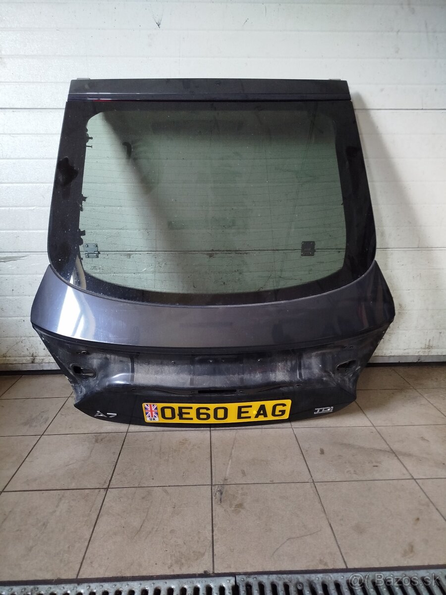 Zadný nárazník Audi A7 4G zadné svetlo - 19