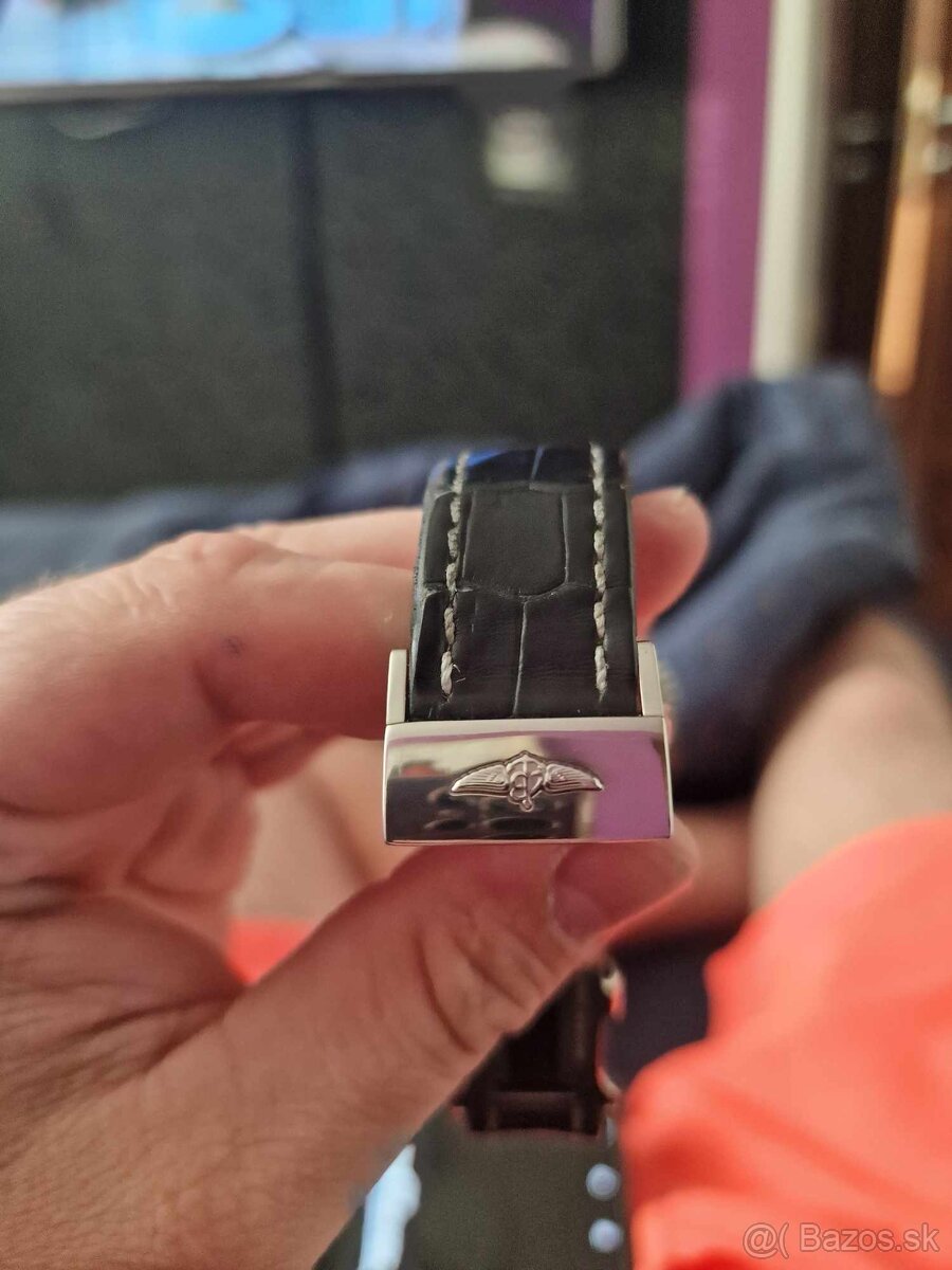 Predám alebo Breitling navimeter world A24322 a Avenger - 19