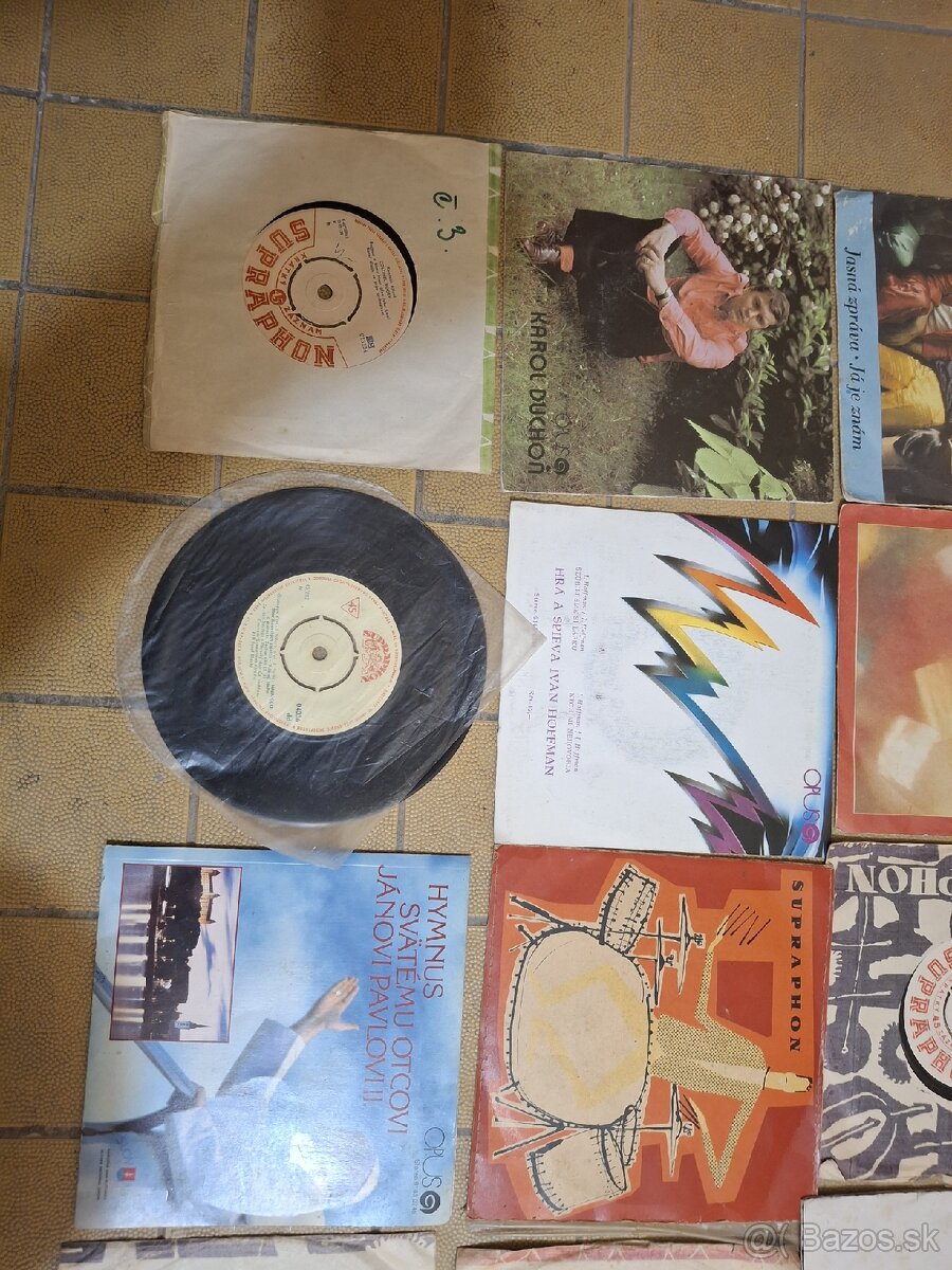 Staré single Gott - 19