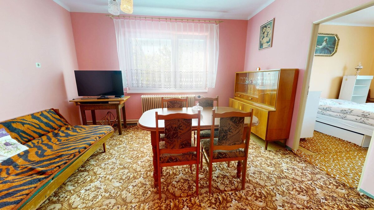 PREDAJ – STARŠÍ TEHLOVÝ RODINNÝ DOM V HRNČIAROVCIACH NAD PAR - 19