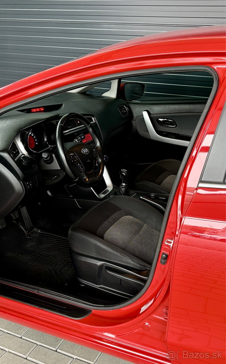 KIA CEED - benzín - 19