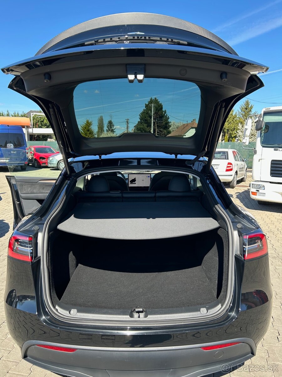 Tesla Model Y PERFORMANCE 393kW Dual Motor Long Range AWD - 19
