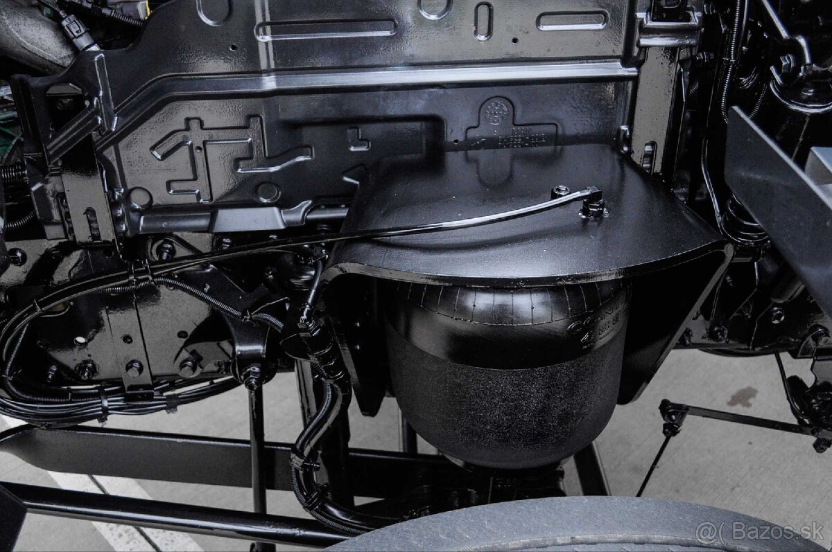 MAN 15.250 NOVÝ HÁKOVÝ NOSIČ KONTAJNEROV + HYDRAULICKÁ RUKA - 19