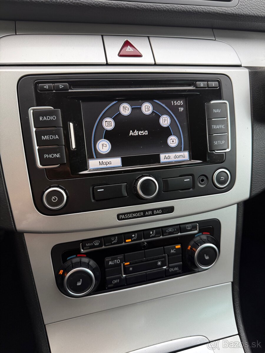 Volkswagen Passat 2.0 TDi CR Facelift 2010 - 19