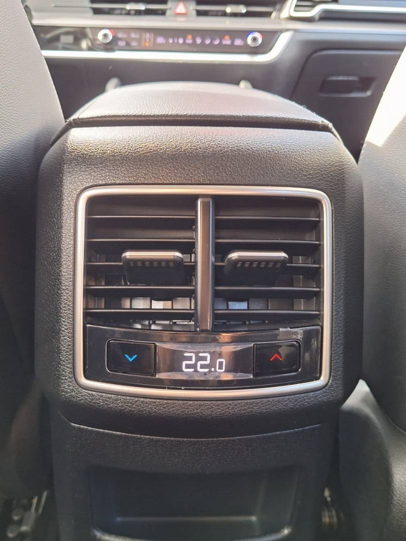 Kia Sportage 1.6 T-GDi mHEV 4WD A/T Platinum,Pôvodný lak, SR - 19