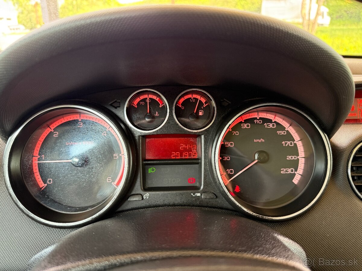 Peugeot 308 1,6 HDi Quiksilver Edition - 19