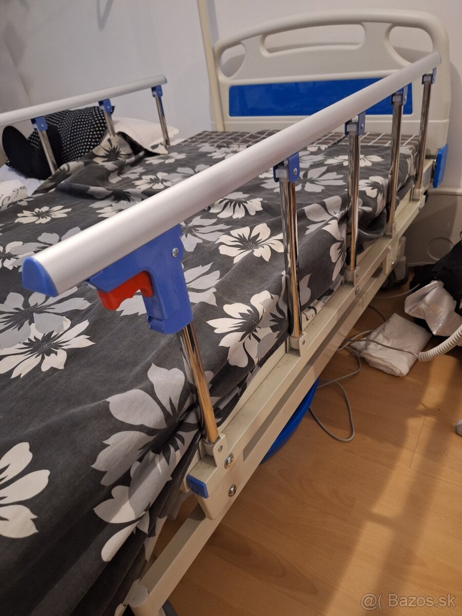 Elektrická polohovateľná zdravotná posteľ. - 19