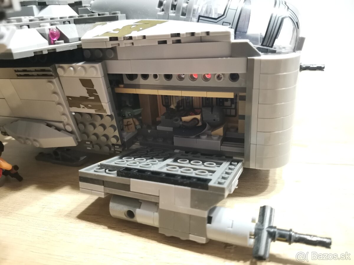 Star Wars - The Razor Crest - 19