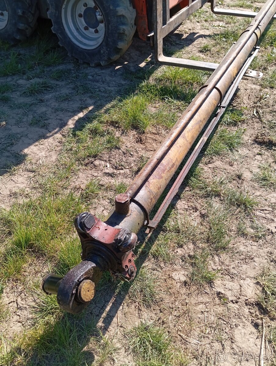 TATRA UDS NA NAHRADNE DIELY - 19