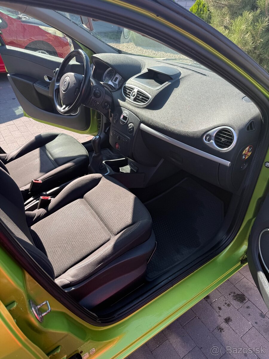 Predam Renault clio 3 1.2 16v benzín - 19