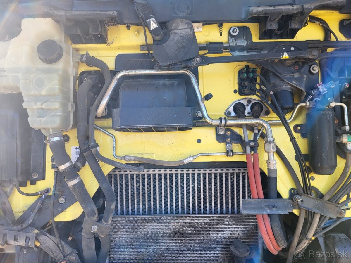 RENAULT MIDLUM 300 DXI 3S 4X4 - 19