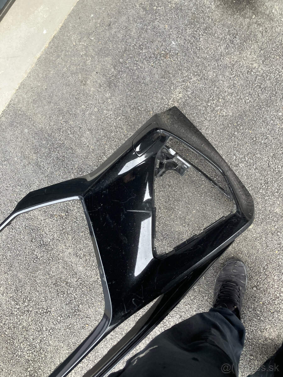 AUDI RS7 RS6 C8 4K8 19- predni naraznik spoiler - 19