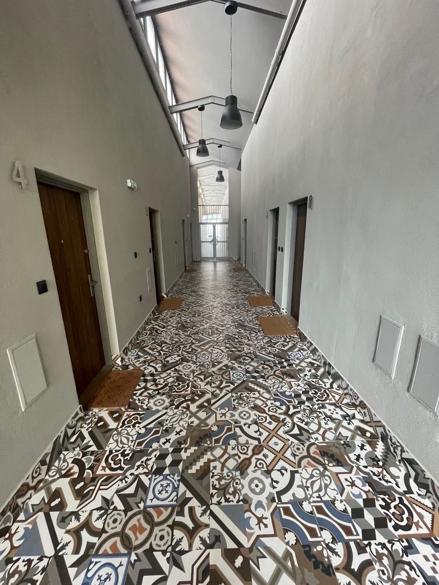 Zaujímavý 1 izbový apartmán Majerníkova - 19