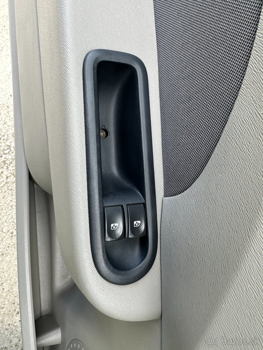 Renault Twingo 1.2 16V - 19