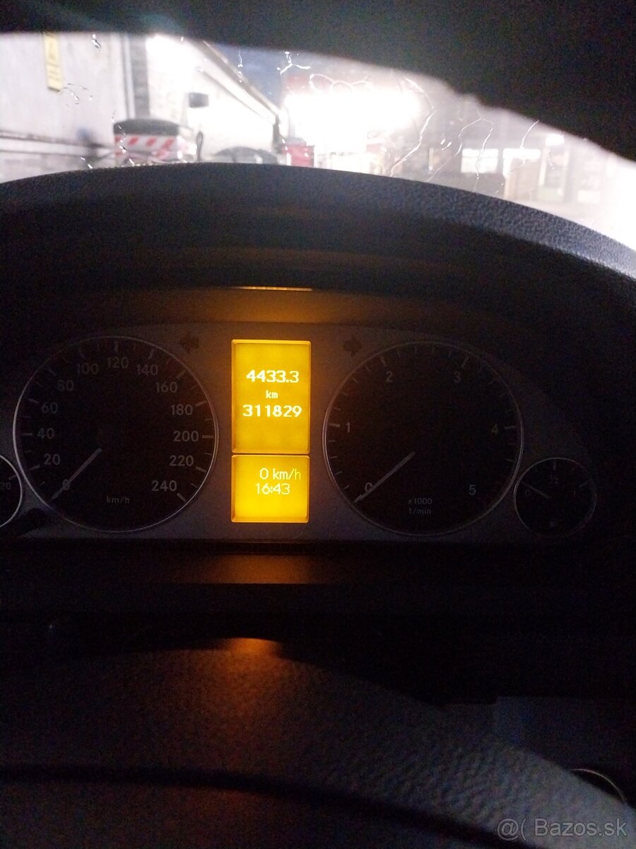 Predám mercedes b180 cdi - 19