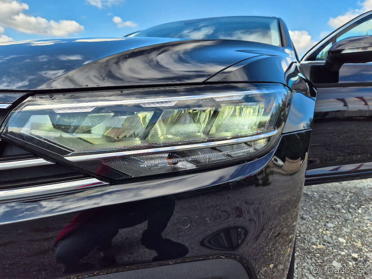 Volkswagen Passat Variant 2.0 TDI EVO Business DSG, 1.majite - 19