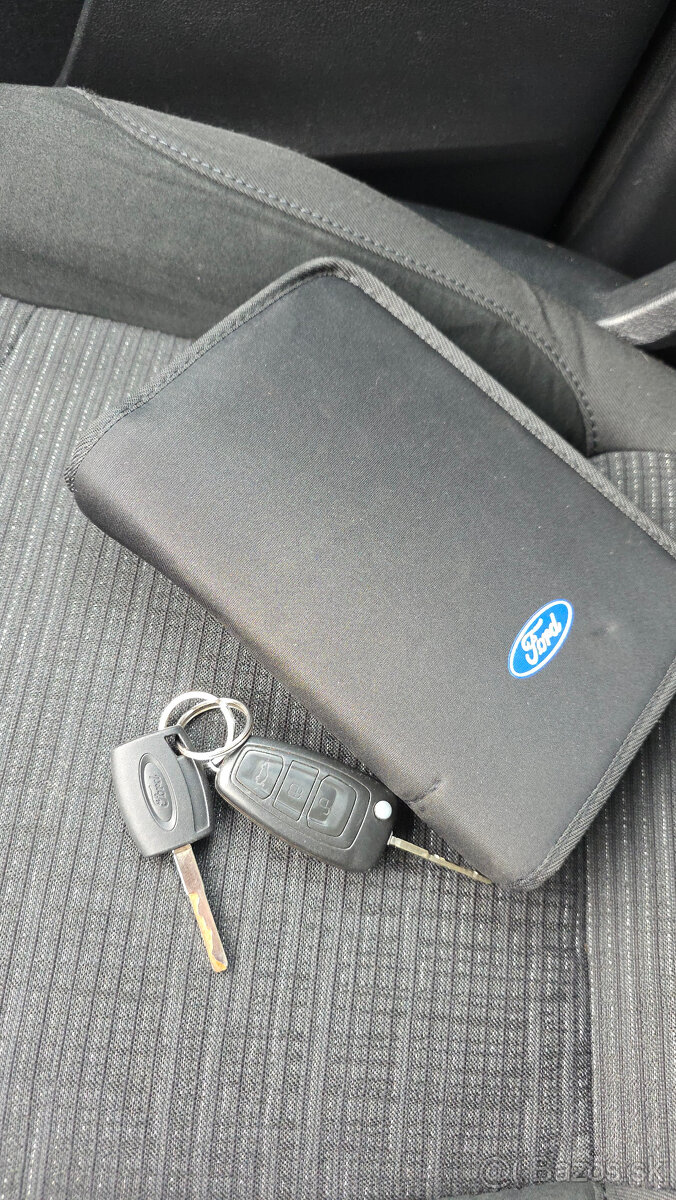 Galaxy 2.0 TDCi DPF PowerShift Titanium 7miestne - 19