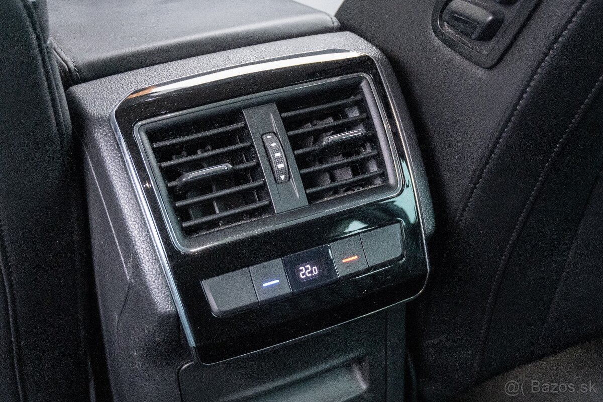 Škoda Superb Combi 2.0 TDI 140 kW - 19