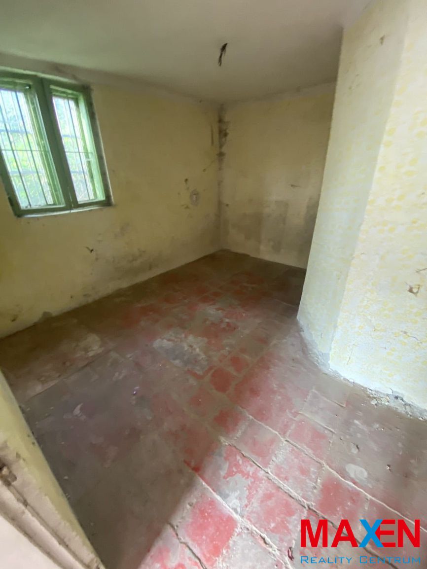 Predaj : EXKLUZÍVNE MAXEN Záhradná 2-podlažná murovaná ch - 19